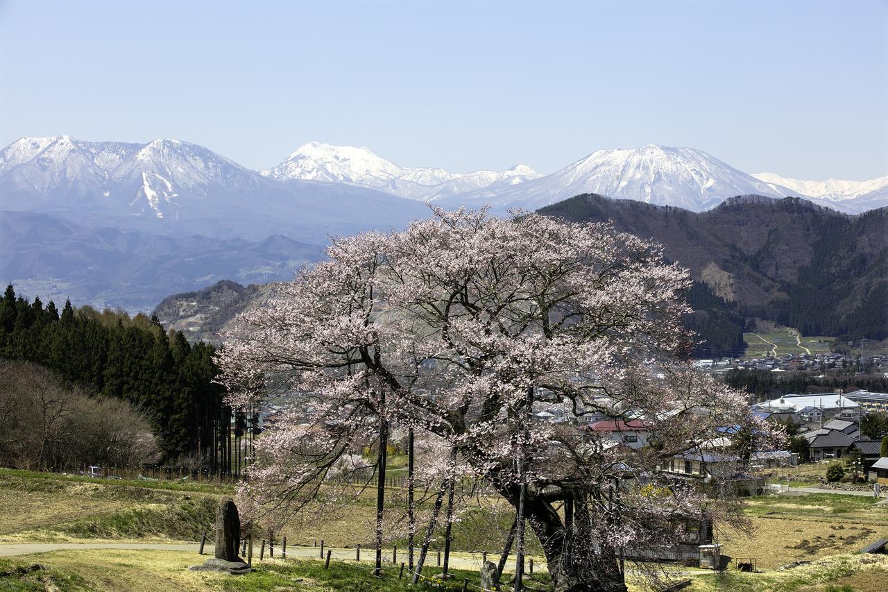Ryokan Warabino Takayama  Екстер'єр фото